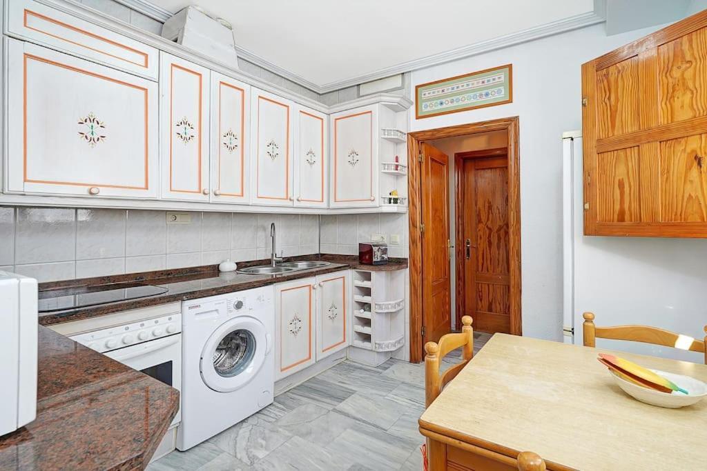 Apartamento Granada Centro. Atico Ayuntamiento المظهر الخارجي الصورة