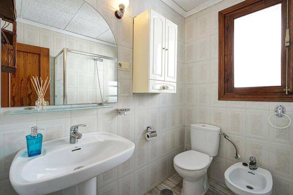 Apartamento Granada Centro. Atico Ayuntamiento المظهر الخارجي الصورة